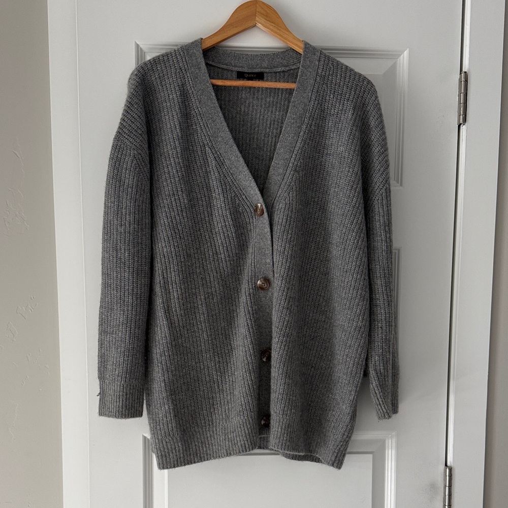 Quince Mongolian Cashmere Oversized Boyfriend Cardigan Sweater - Gray